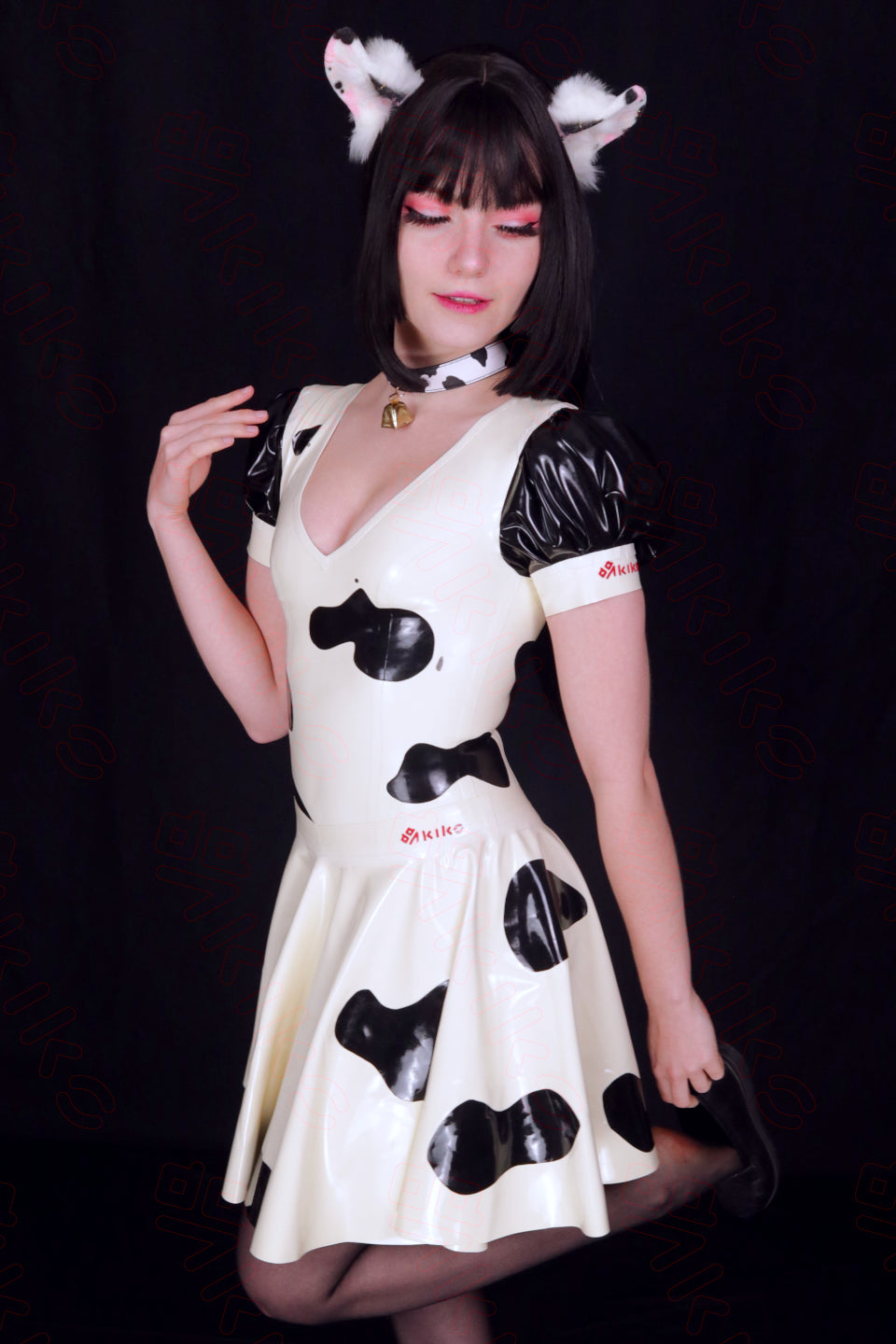 College Queen Latex Body